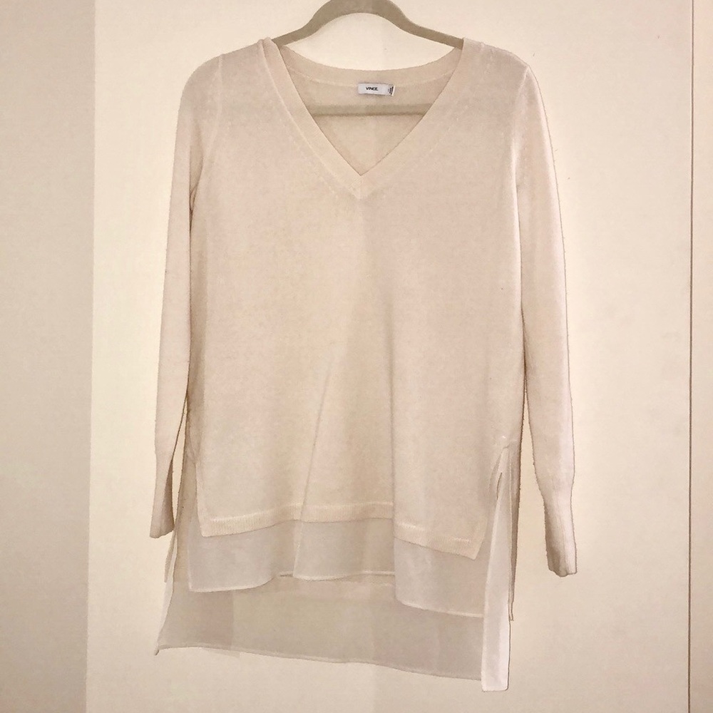 Vince cream v neck sweater